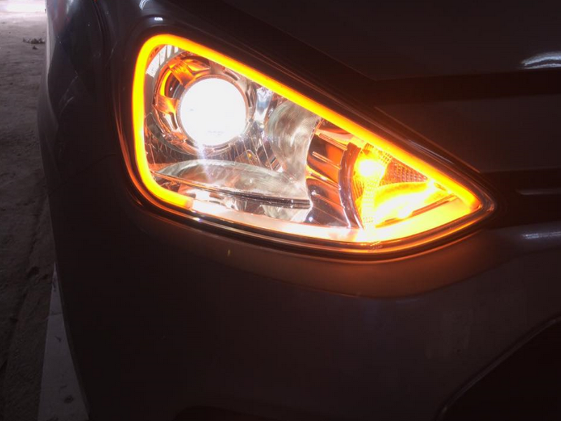 Các loại bóng đèn có trên ô tô đèn tín hiệu xi nhan 