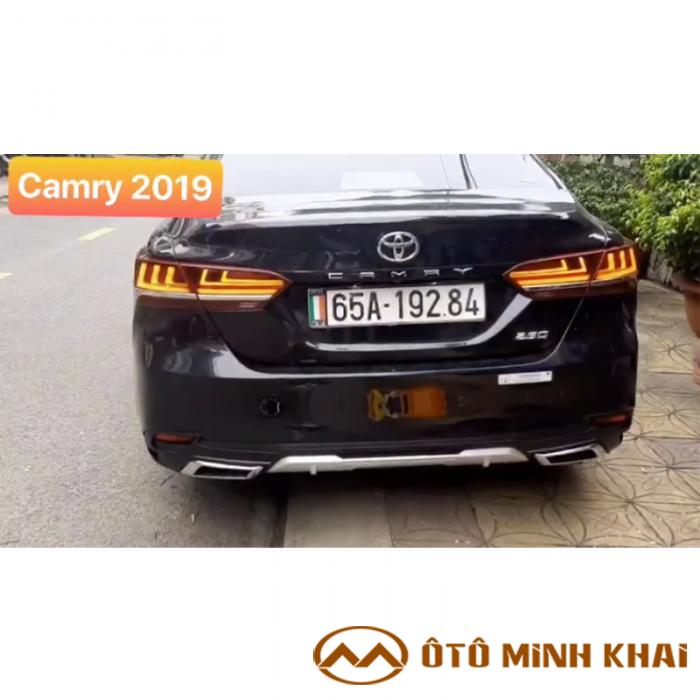 Ốp bô Toyota Camry 2019