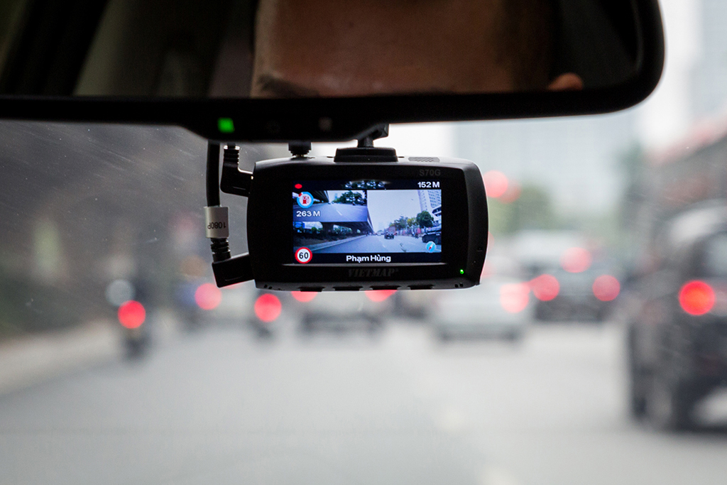 Camera hành trình giúp tài xế rút ra kinh nghiệm khi lái xe