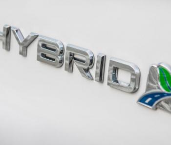 Sự khác biệt giữa công nghệ hybrid và hybrid-nhẹ trên xe hơi